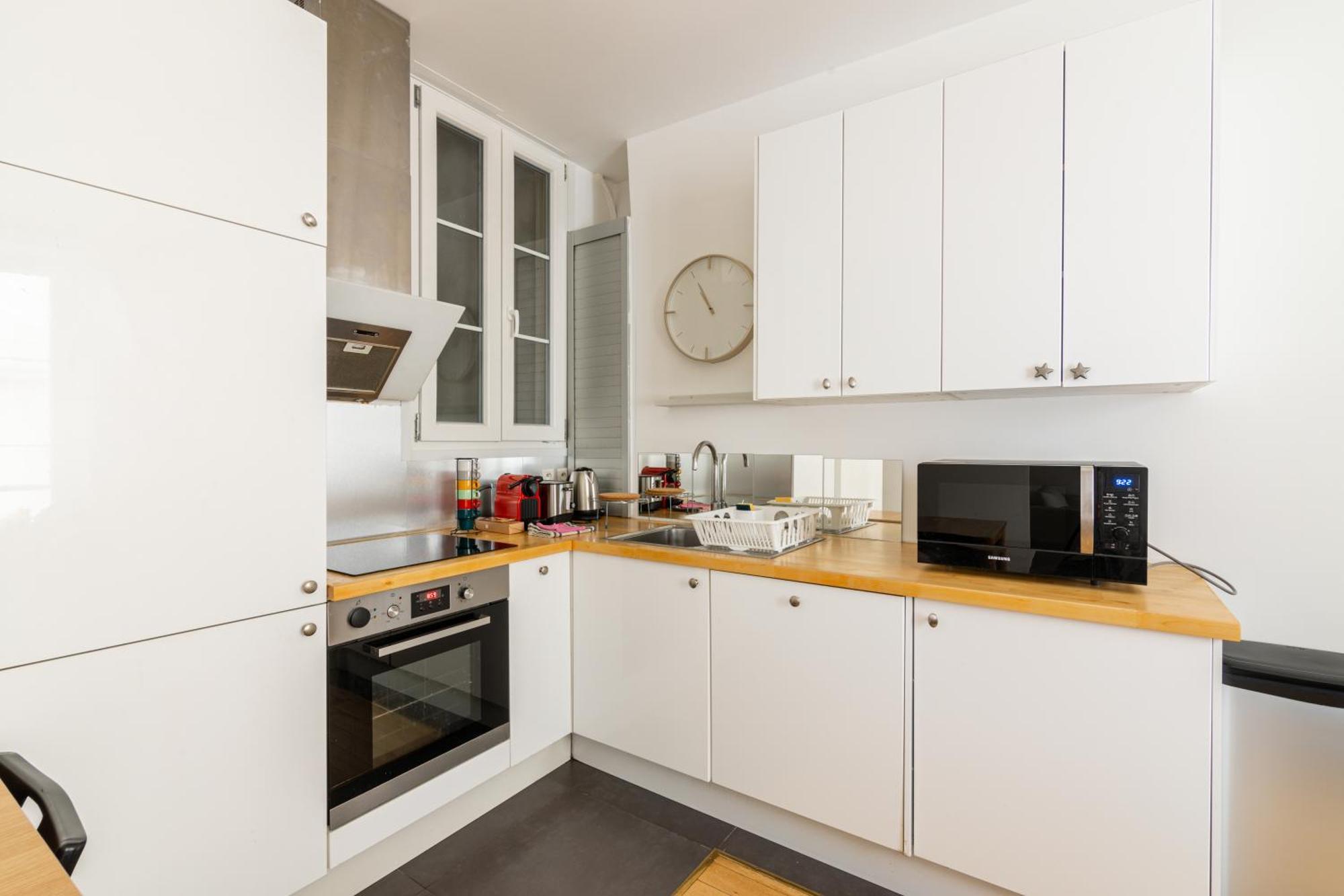 Luxurious 1 Bedroom Republique Vinaigriers Free Netflix Paris Dış mekan fotoğraf